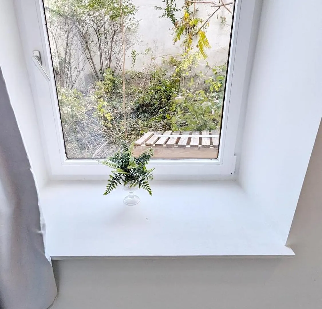 Comfortable Rooms In Lugner City Area Vienna 0*,